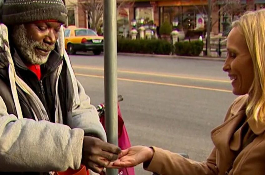  A homeless man’s life changed dramatically after he recovered a $4,000 engagement ring he found