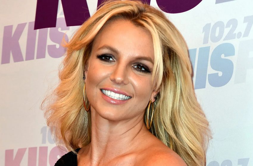  Britney does not hide who she is: Another aspect of the nakedness