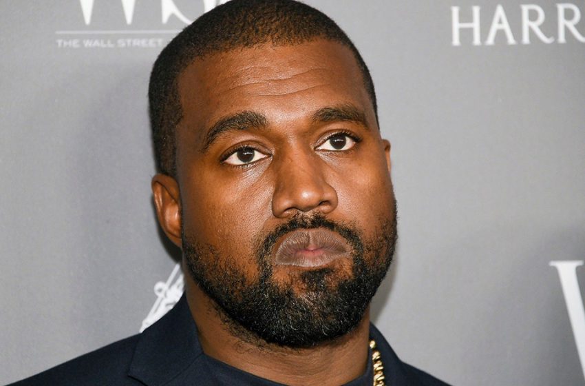  Kanye West secretly married a copy of Kim Kardashian