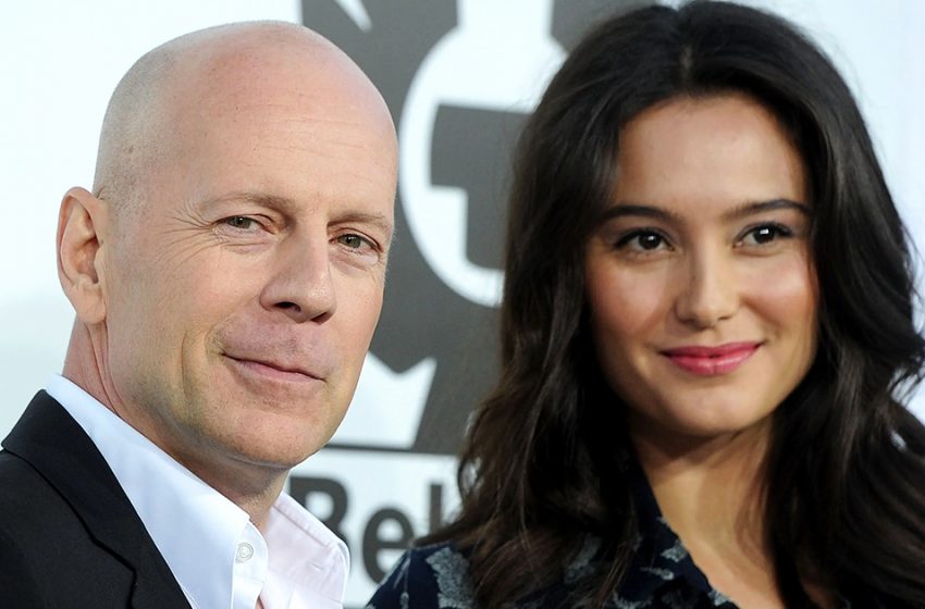  How touching it is! The wife of seriously ill Bruce Willis showed an incredibly moving video of him