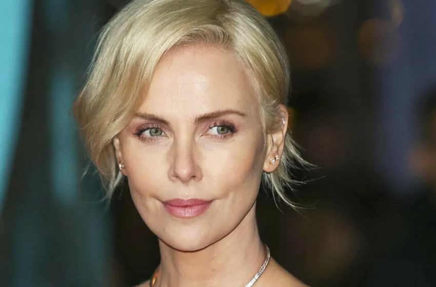  “Blondes love pink.”: Charlize Theron was “caught” by the paparazzi in Los Angeles