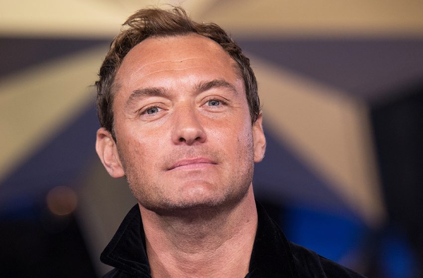  The young wife gave birth: 50-year-old Jude Law became a father for the seventh time