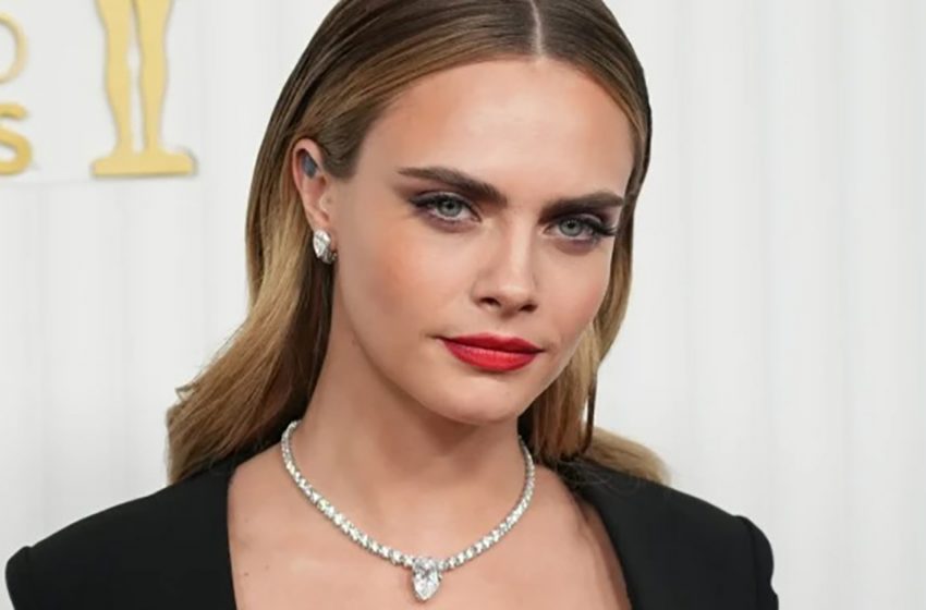  It looks even better than before. Cara Delevingne finally returned to the social life after a nervous breakdown