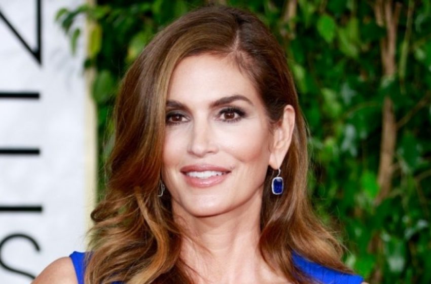  “Does she even know she’s 55?” Cindy Crawford in a bikini stunned everyone with her perfect figure
