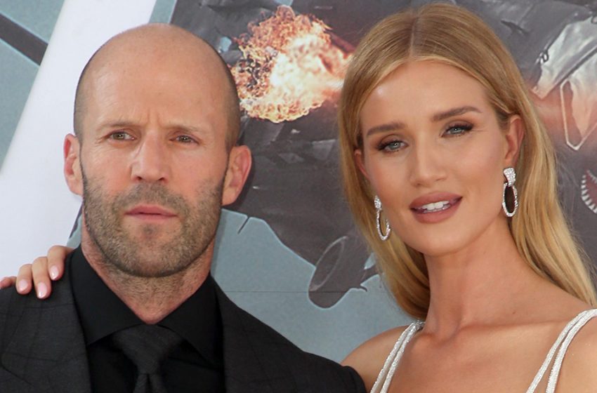  You Wouldn’t Even Recognize Them! What Rosie Huntington-Whiteley and Jason Statham Look Like On a Casual Walk