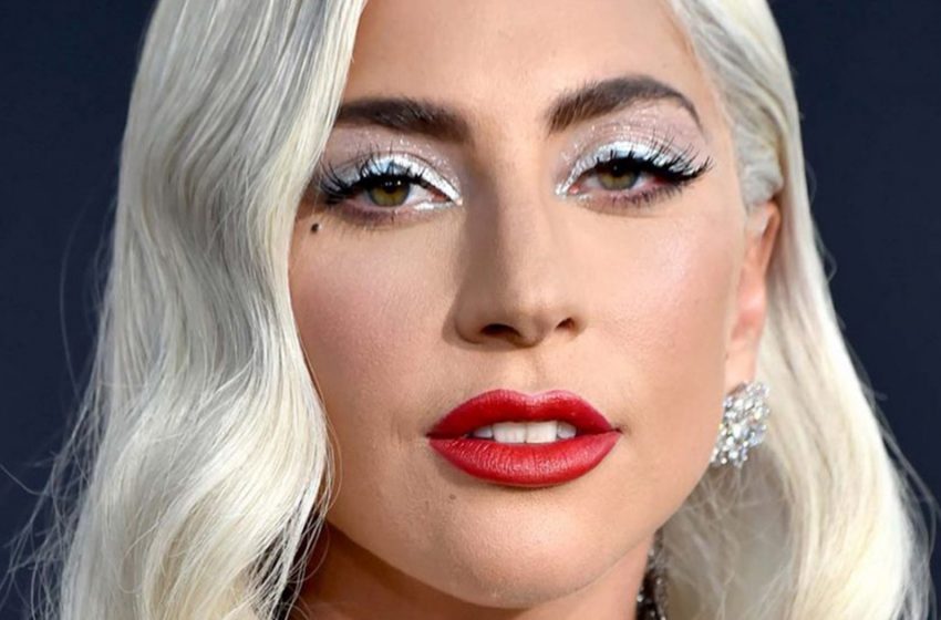  Not skinny. Lady Gaga Posted Poolside Footage, Charming Fans
