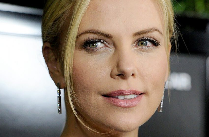  The Lovers were Caught by the Paparazzi. Charlize Theron had an Affair with a Brutal Mannequin Man