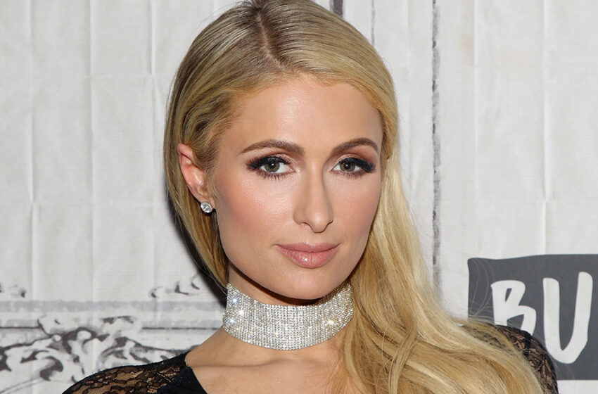  A Completely Different Person. What does Paris Hilton Look Like on Vacation in a Bikini and Without Makeup?