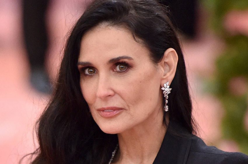  Looks Younger Than Her Daughter: Demi Moore, 60, was Spotted Walking With Her Heiress