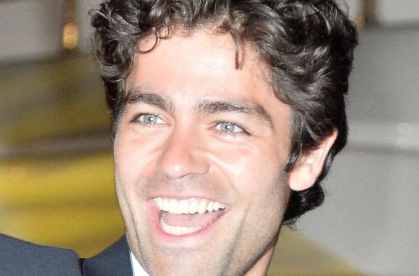  “A Son Came Into the World.” Adrian Grenier, 46, Became a Father for the First Time and Showed Off His Pregnant Wife