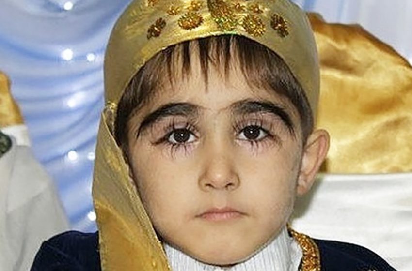  What the Boy with the World’s Longest Eyelashes Looks Like Now