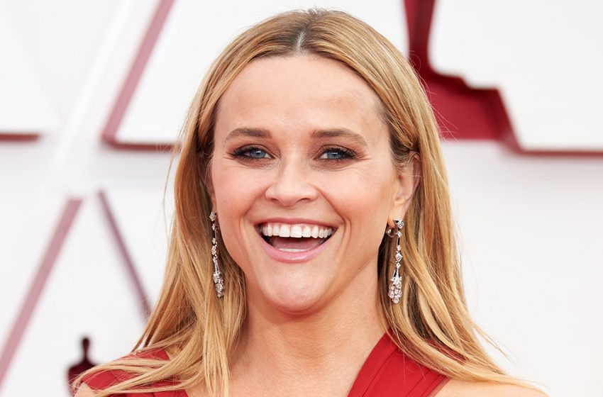  Aged overnight after divorce: new photos of Reese Witherspoon upset fans