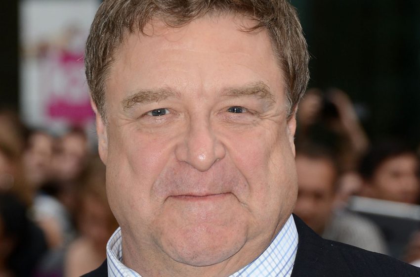  It’s Like a Different Person. John Goodman, 71, Lost Almost 200 Ibs and Changed Beyond Recognition