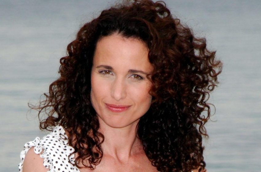 “I’m Tired of Being Young”: How Andie MacDowell, 65, Looks Today After she Stopped Dyeing her Hair and Injecting Botox