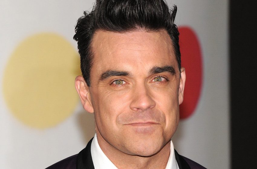  “Lost Weight And Changed a Lot”: Robbie Williams Is Unrecognizable In His New Photos!