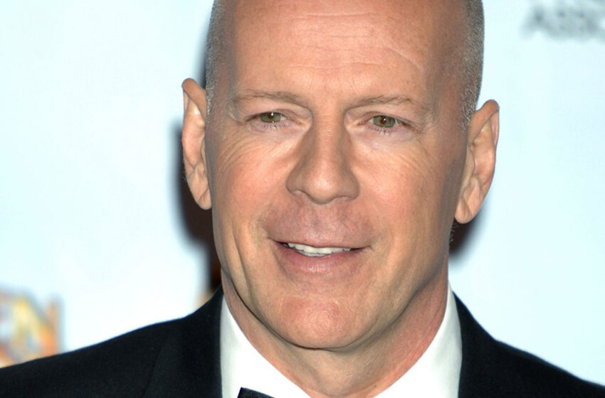  “Sad Look And Pursed Lips”: The Wife Of Bruce Willis Showed His New Photo!