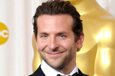 “New Day, New Passion”: a Rejuvenated Bradley Cooper Was Spotted On a Walk In New York!