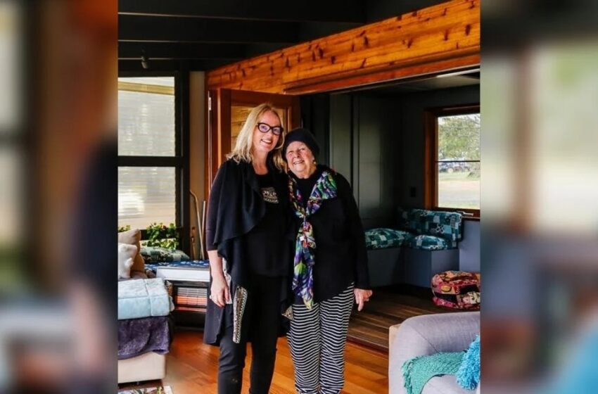  “Tiny, But Super Cosy”: The Girl Built a Mobility-friendly Tiny Home For Her Mother!