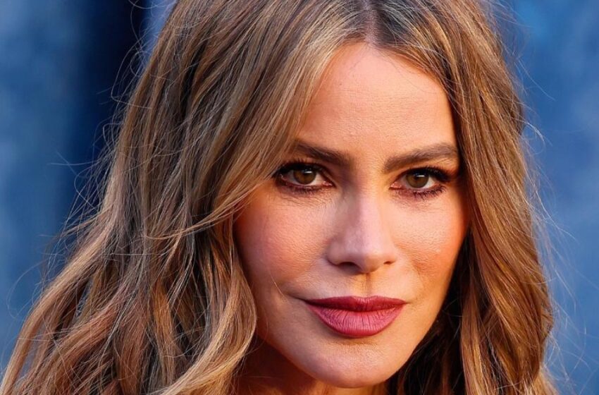  “Looks a Lot Like her Ex”: Sofia Vergara Was Captured On a Date With Her New Boyfriend!