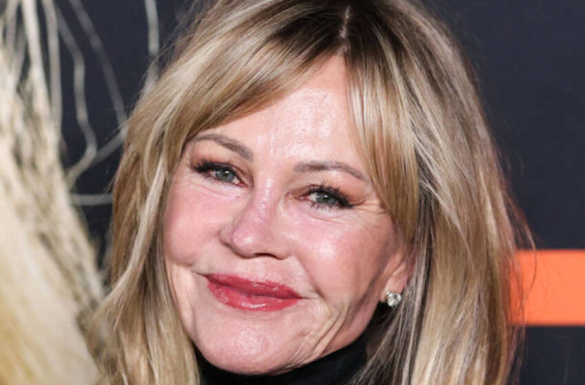  “Enjoying Her Vacation Time”: Melanie Griffith Was Captured On The Beach Laying In The Sun!
