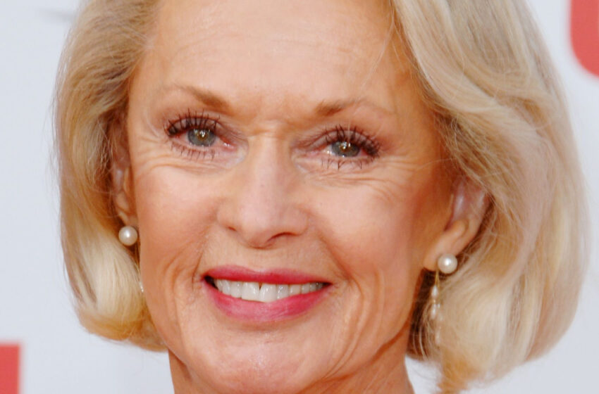  Tippi Hedren Amazed Fans With Her Looks: 94-year-old Star Rocked Pink Outfit And Sprinkle-Covered Party Glasses!