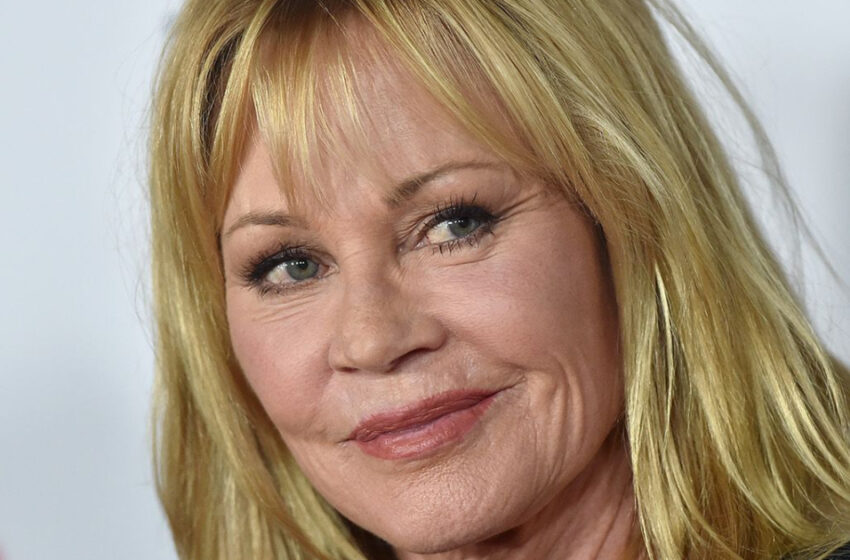  “In a Revealing Bikini”: 66-year-old Melanie Griffith Was Captured On The Beach In Mexico!