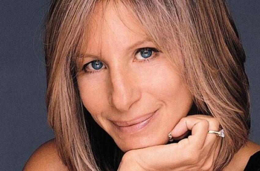  A Home Tour Of Barbra Streisand’s Stunning Home: The House Where She Married Her Husband And A Place Full Of Art Items!