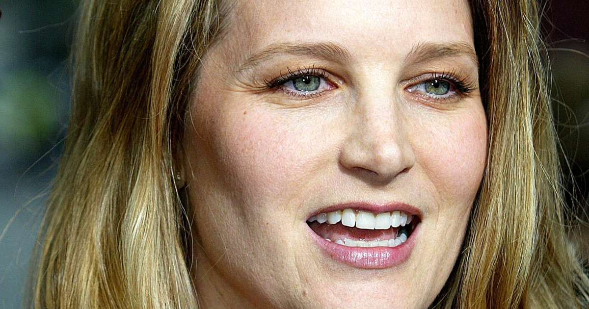 "She Was A Movie Star In The 90th, But Then Disappeared From The