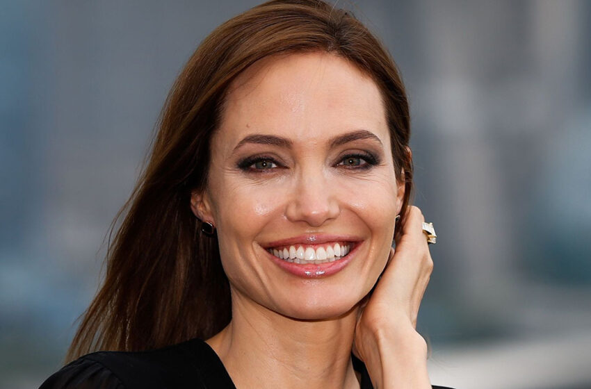  “Has Changed A Lot”: 48-year-old Angelina Jolie Shocked Fans With Her Recent Photos!