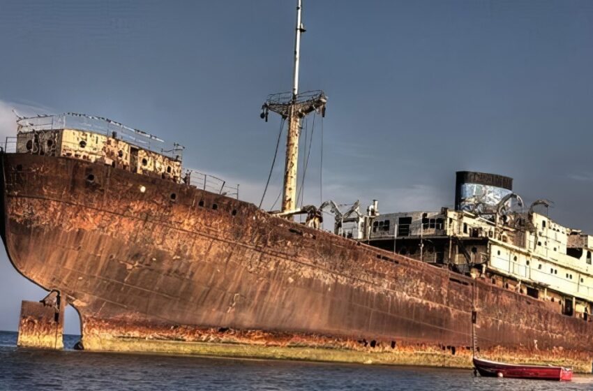  “Simply Unbelievable”: The Ship That Was Lost In The Bermund Triangle Returned After 90 Years!