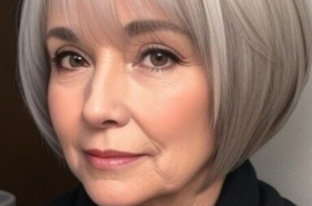 Stylish Haircuts For Elder Ladies: How To Look Chic If You’re Over 50?