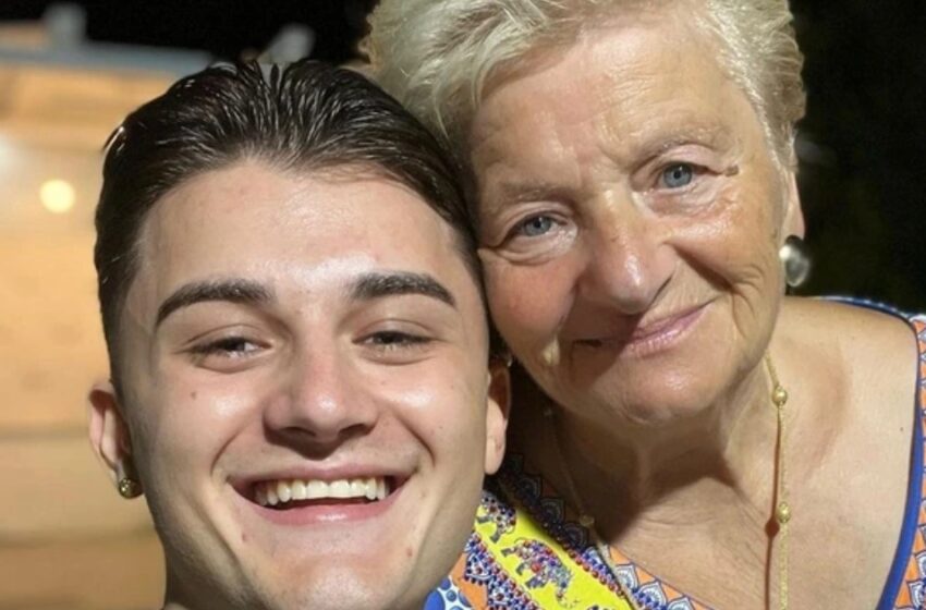  А 17-Year-Old Guy Fell In Love With a 76-Year-Old Lady: The Couple Is Expecting a Baby!