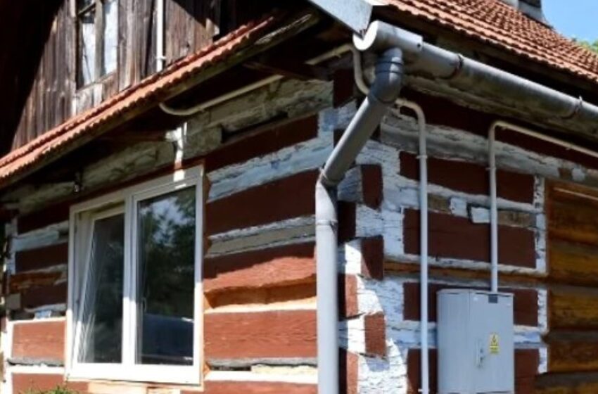  Everyone Laughed At The Man When He Bought An Old Dilapidated House: The Transformation Left Everyone Speechless!