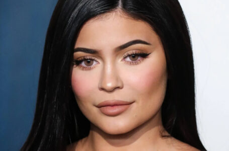 “New Image And Radical Changes In Appearance”: Kylie Jenner Drove Fans Crazy With Her New Image!