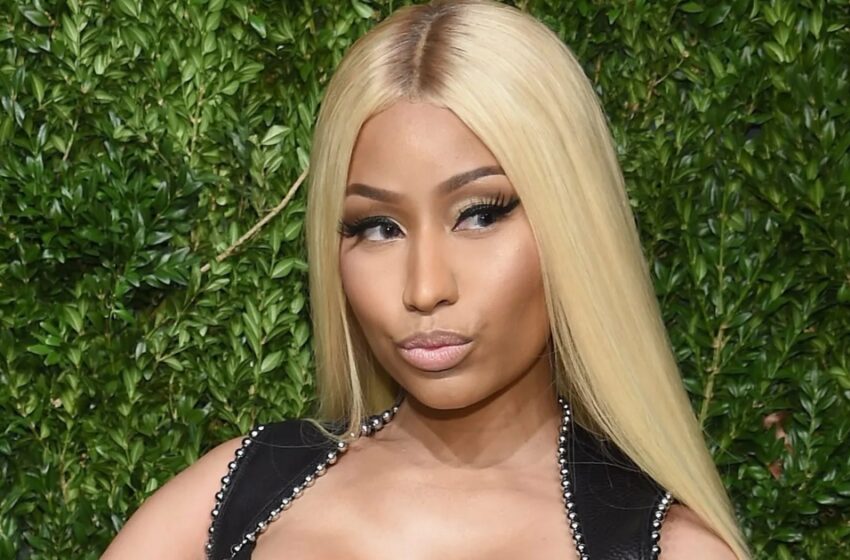  “Reflecting On My Early Photos, I Regret Having The Plastic Surgeries”: Nicki Minaj Made a Sincere Statement And Shared Her Old Photos!