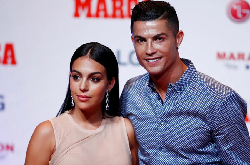  “Perfekta sieva, mamma un saimniece”: Ronaldo sieva parādīja, kā izskatās katra sevi cienoša miljardiera sieva!