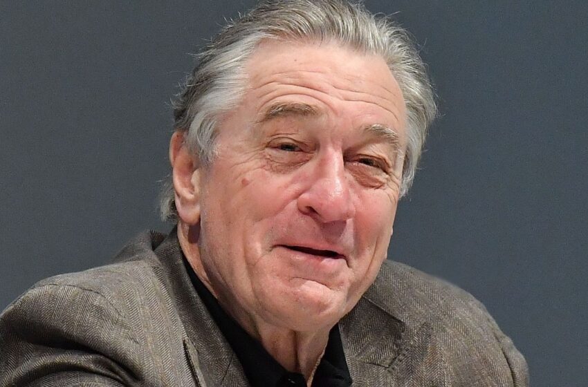 „Ašaros kaupėsi jo akyse“: 80 metų Robertas De Niro pasidalijo jausmais, ką reiškia būti mažo vaiko tėčiu tokio amžiaus!