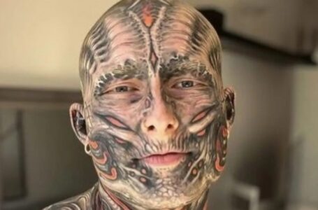 Vaikinas, padengęs 95 % savo kūno tatuiruotėmis: kaip jis atrodė prieš 5 metus – prieš pasidarant tatuiruotes?