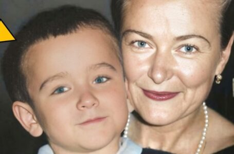 Vai vari pateikt, kas viņš ir?: Šī jaukā bērnības fotogrāfija ar viņa mammu slēpj nākotnes komēdijas leģendu!