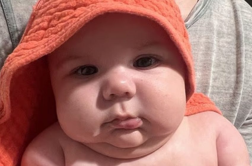  Mamma kritizēta par “milzu” 4 mēnešus vecu mazuli!: Internets sašķelts pēc fotogrāfiju ieraudzīšanas!