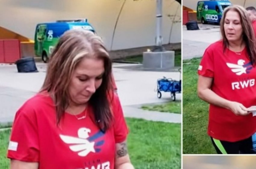  15 gadus vecas mammas mazulis atgriežas pie viņas pēc 35 gadiem!: Emocionāla atkalredzēšanās!